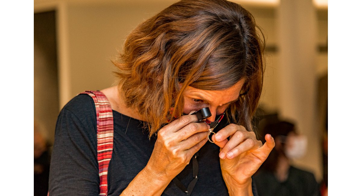 Marc Monzó presenta el solitario "IO" en primicia