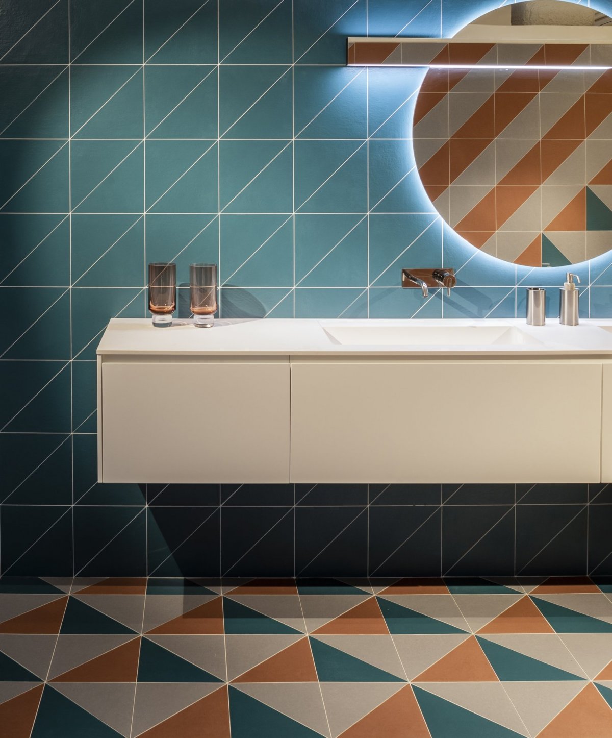 MINIM Barcelona mobiliario cocinas baño iluminación
